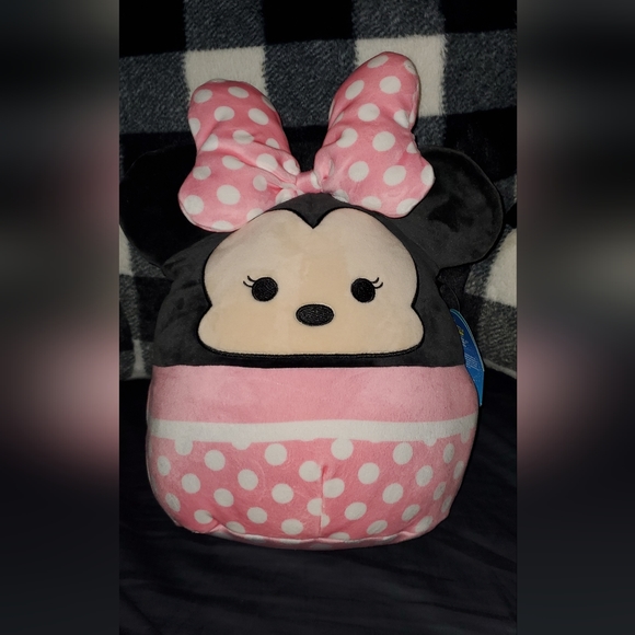 Squishmallows Other - 14" Minnie mouse squishmallows